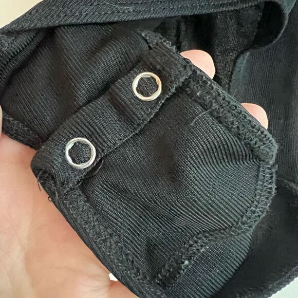 Urban Outfitters Out From Under Square Neck Bodysuit W Spaghetti Straps - Small - Picture 3 of 8